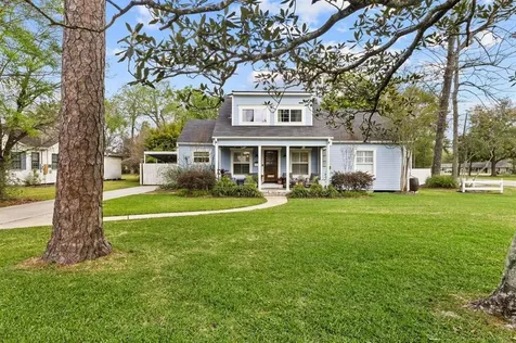 1720 East Drive Beaumont TX 77706