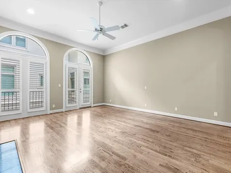 107 Dennis Street Houston TX 77006