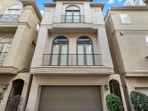 107 Dennis Street Houston TX 77006