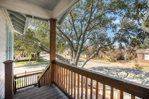 4919 Austin Drive Galveston TX 77551