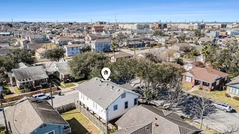 4919 Austin Drive Galveston TX 77551