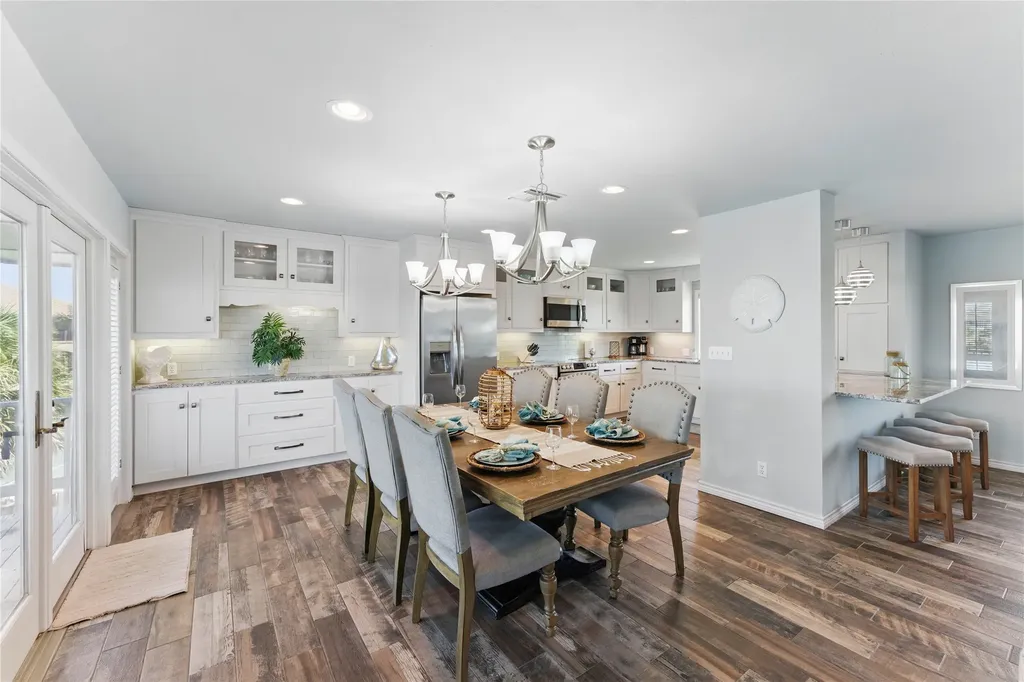 25 Blue Heron Drive Rockport TX 78382