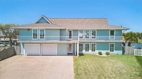 25 Blue Heron Drive Rockport TX 78382