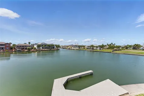 25 Blue Heron Drive Rockport TX 78382