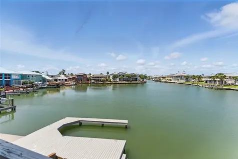 25 Blue Heron Drive Rockport TX 78382