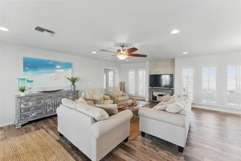 25 Blue Heron Drive Rockport TX 78382