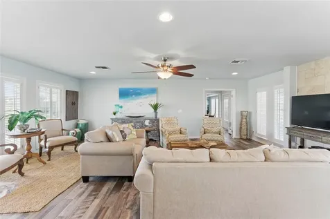 25 Blue Heron Drive Rockport TX 78382