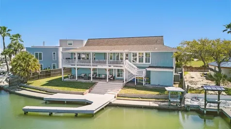 25 Blue Heron Drive Rockport TX 78382