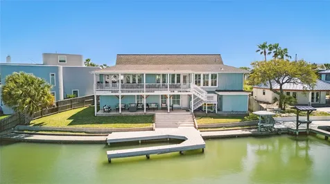 25 Blue Heron Drive Rockport TX 78382