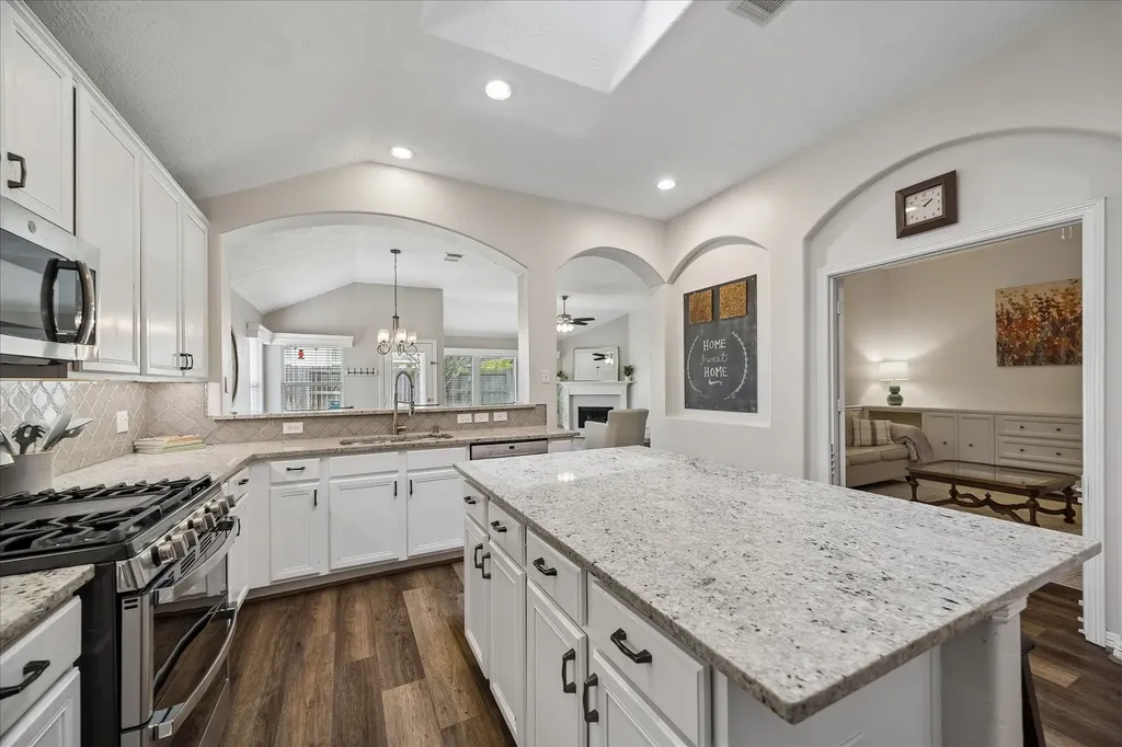 9023 Carriage Point Drive Sugar Land TX 77479