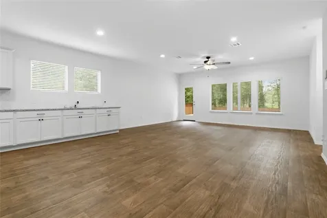 3007 Roman Forest Boulevard Roman Forest TX 77357