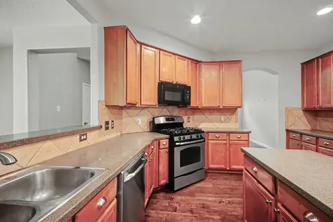 8530 Calverton Pines Lane Houston TX 77095
