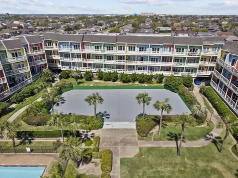 7820 Seawall Boulevard 227 Galveston TX 77551