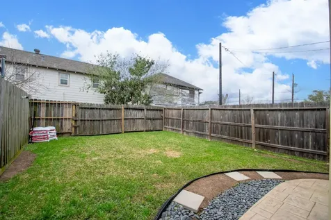 404 Spooner Street Pasadena TX 77506