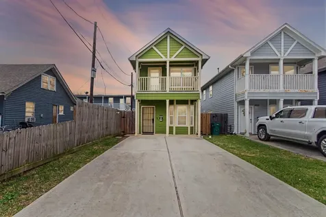 404 Spooner Street Pasadena TX 77506