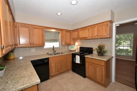 6011 Arboles Drive Houston TX 77035