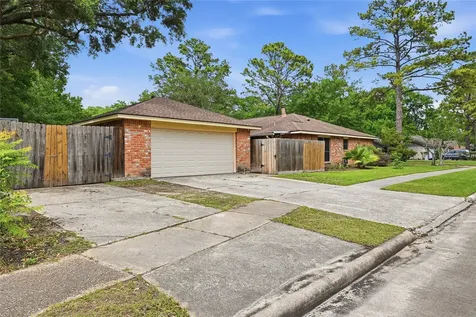 11503 Chetman Drive Houston TX 77065