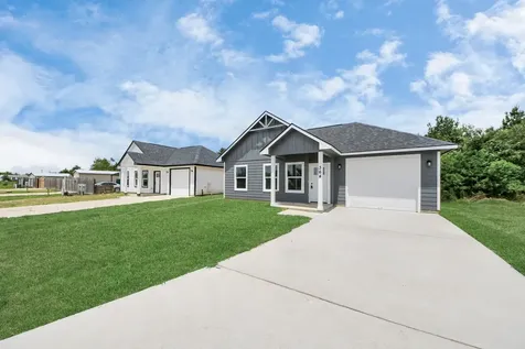 318 Road 5704 Cleveland TX 77327
