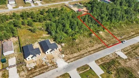 318 Road 5704 Cleveland TX 77327