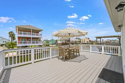 16716 Tahiti Way Jamaica Beach TX 77554