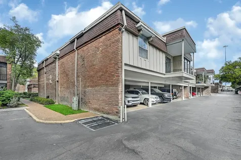 7555 Katy Freeway 146 Houston TX 77024