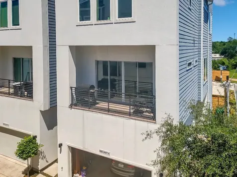 808 Fisher A Houston TX 77018