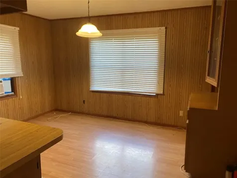 214 Houston Avenue Somerville TX 77879