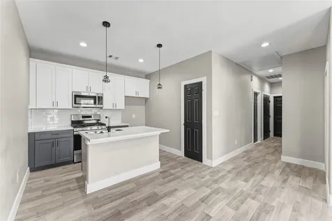 8221 Flaxman Street A Houston TX 77029
