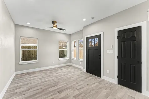 8221 Flaxman Street A Houston TX 77029