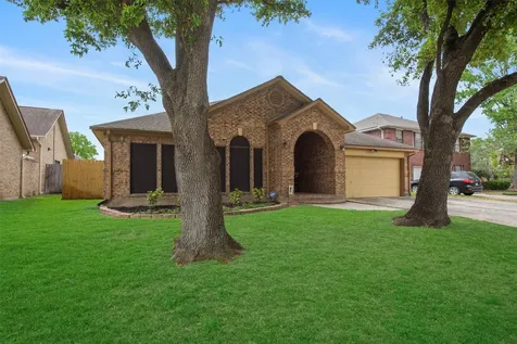 12714 Hidden Castle Drive Houston TX 77015