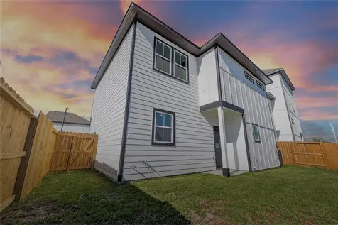 6702 Metro Boulevard 8 Houston TX 77083