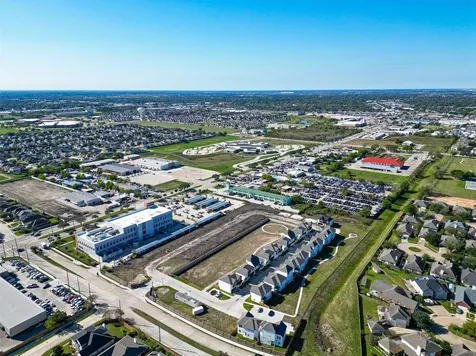 6702 Metro Boulevard 8 Houston TX 77083