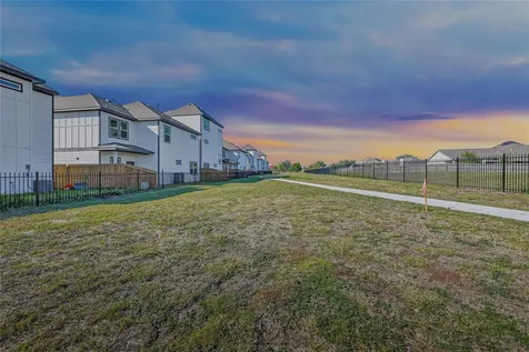 6702 Metro Boulevard 8 Houston TX 77083