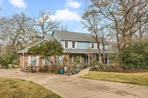 1001 Hemingway Drive College Station TX 77845