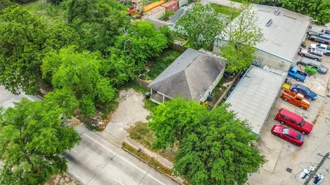 4817 Pinemont Drive Houston TX 77092