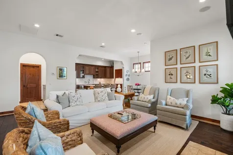 1801 W 24th Street C Houston TX 77008