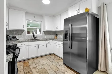 4713 Kinglet Street Houston TX 77035