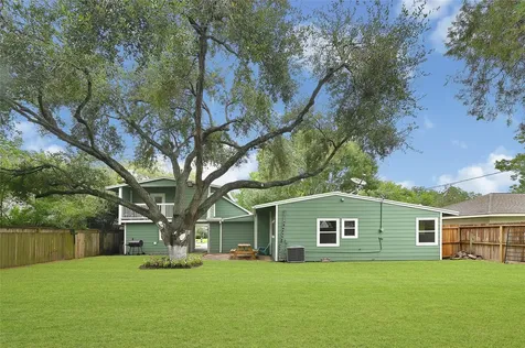 4713 Kinglet Street Houston TX 77035