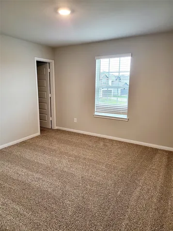 946 Grand Emperor Houston TX 77073