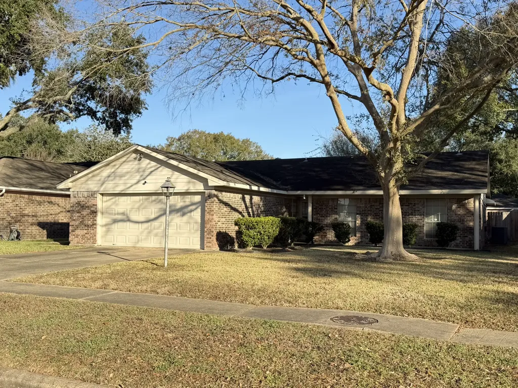1802 Eastfield Drive Missouri City TX 77459