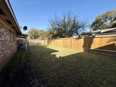 1802 Eastfield Drive Missouri City TX 77459