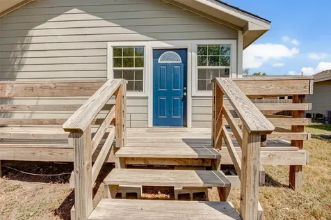8709 Knox Street B Houston TX 77088