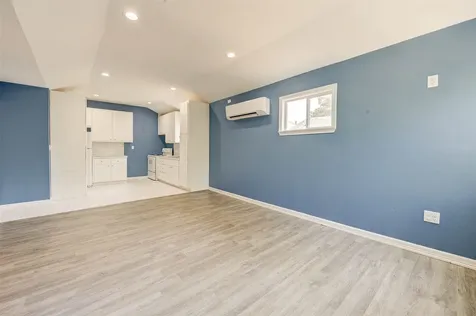 8709 Knox Street B Houston TX 77088