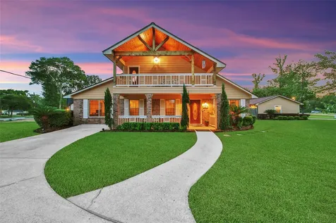 360 Hollyglenn Street Woodbranch TX 77357