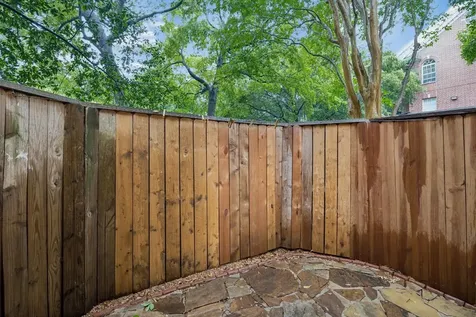 2601 Augusta Drive 14 Houston TX 77057