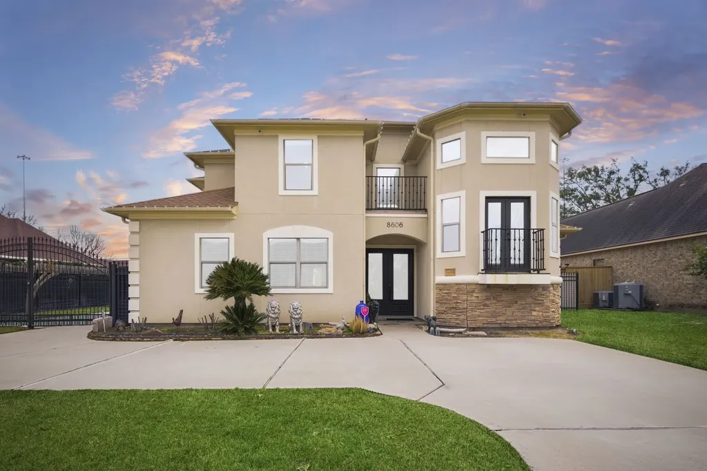 8606 Argentina Street Jersey Village TX 77040