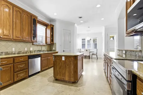 8606 Argentina Street Jersey Village TX 77040