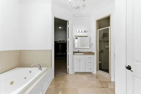 8606 Argentina Street Jersey Village TX 77040