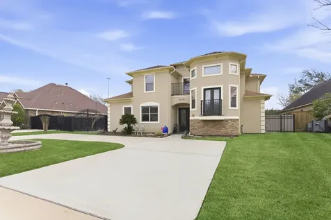 8606 Argentina Street Jersey Village TX 77040