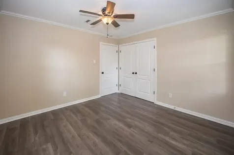 11038 Waxwing Street Houston TX 77035